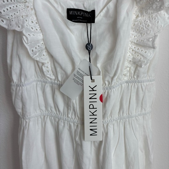 MINKPINK NWT SIZE MEDIUM WHITE LACE RUFFLE MIDI SUMMER SUN DRESS - Picture 3 of 5
